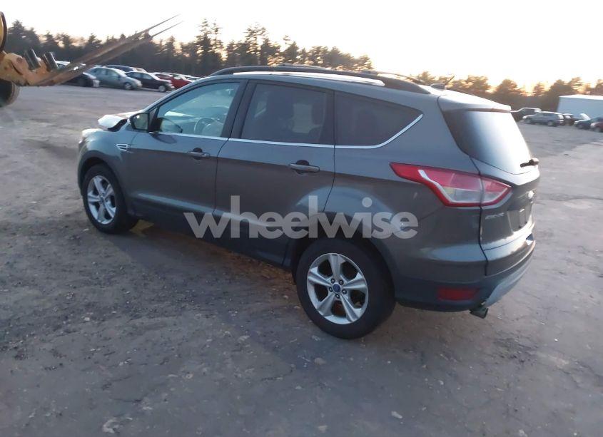 Photo 3 of 2013 Ford Escape SE (VIN 1FMCU9GX8DUB75907)