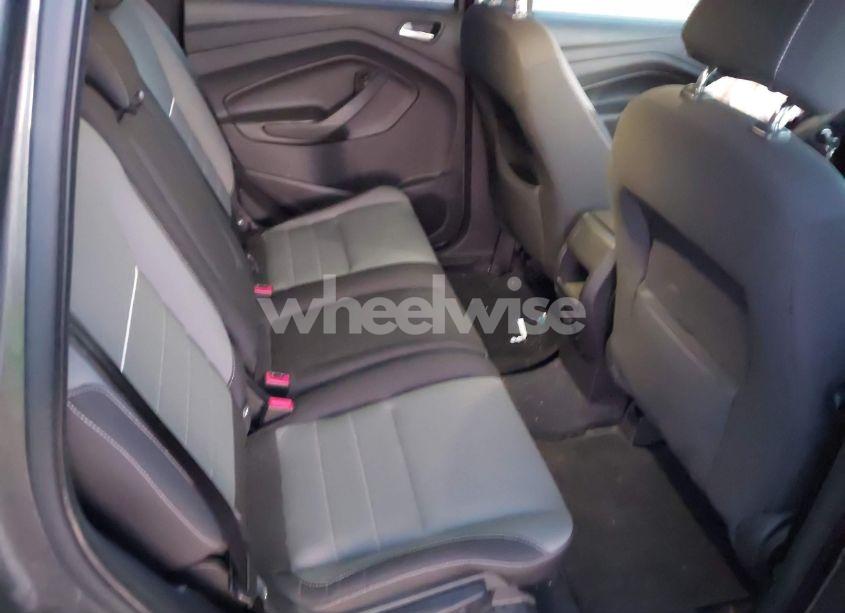 Photo 8 of 2013 Ford Escape SE (VIN 1FMCU9GX8DUB75907)