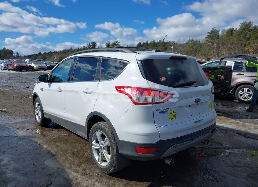 Photo 3 of 2013 Ford Escape SE (VIN 1FMCU9GX8DUB76717)
