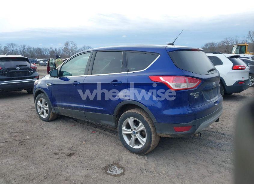 Photo 3 of 2013 Ford Escape SE (VIN 1FMCU9GX8DUD16216)