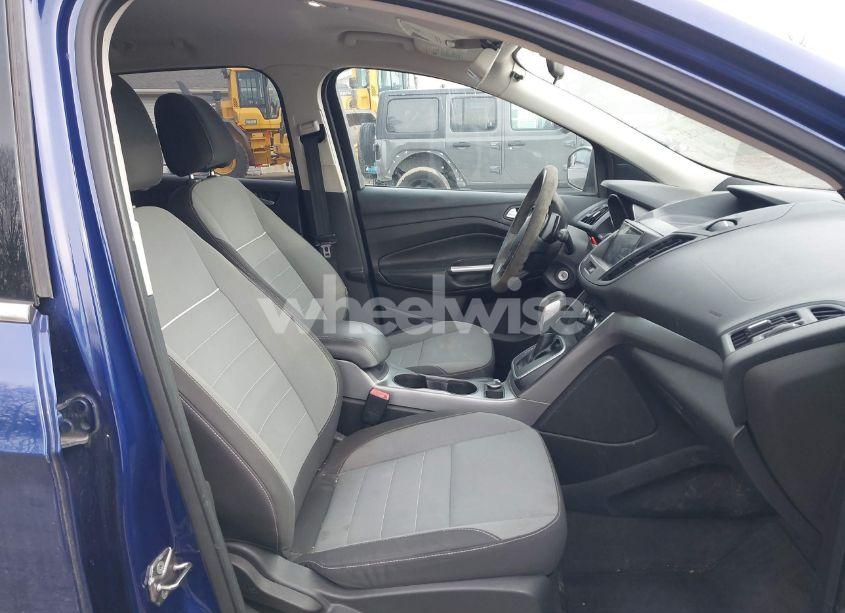 Photo 5 of 2013 Ford Escape SE (VIN 1FMCU9GX8DUD16216)