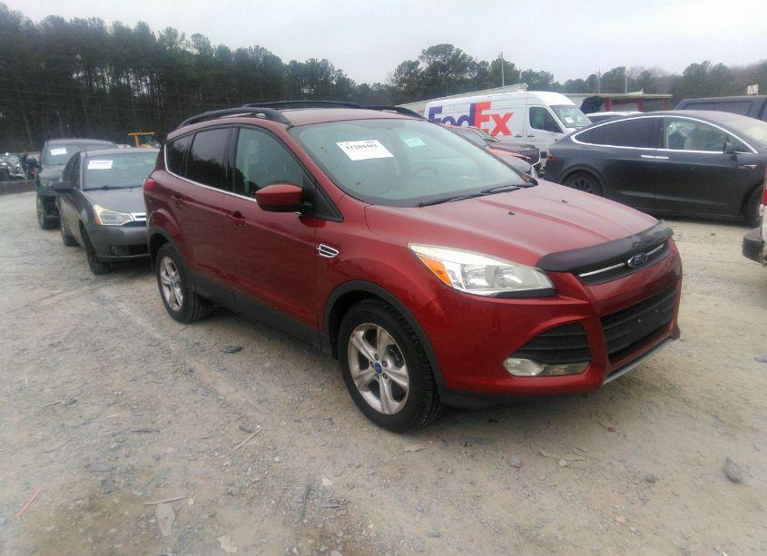 2014 Ford Escape SE (VIN 1FMCU9GX8EUA63710) main photo