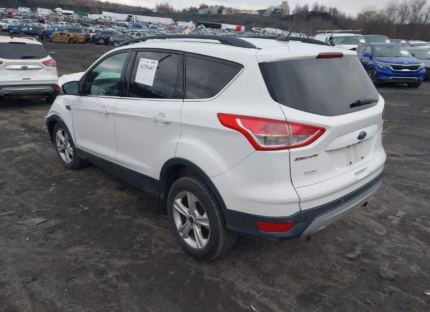 Photo 3 of 2014 Ford Escape SE (VIN 1FMCU9GX8EUA88963)