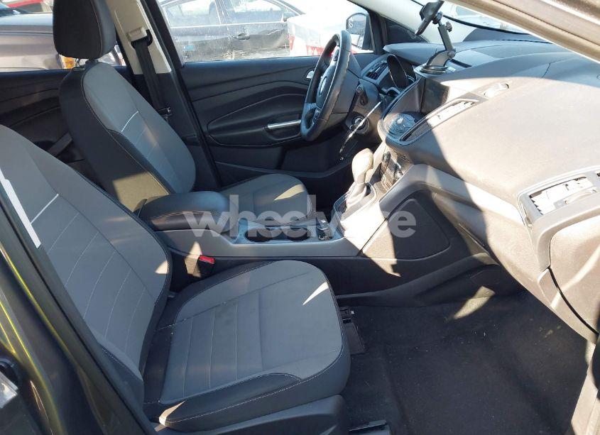 Photo 5 of 2014 Ford Escape SE (VIN 1FMCU9GX8EUB03655)