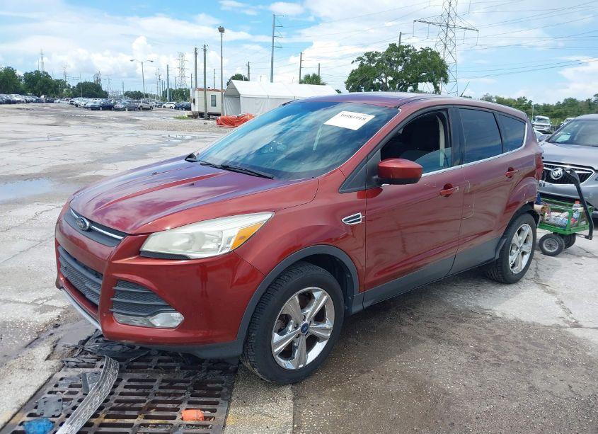 Photo 2 of 2014 Ford Escape SE (VIN 1FMCU9GX8EUB41306)