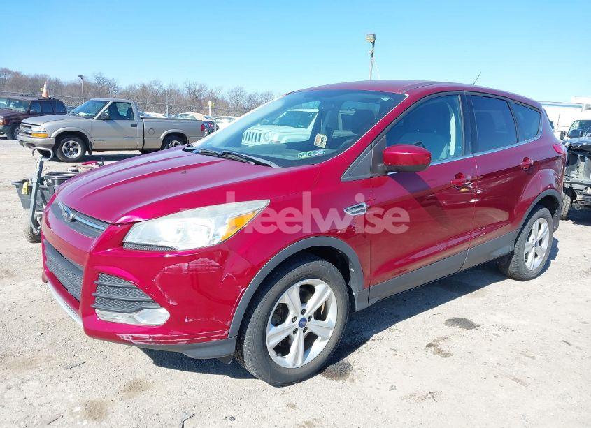 Photo 2 of 2014 Ford Escape SE (VIN 1FMCU9GX8EUB68621)