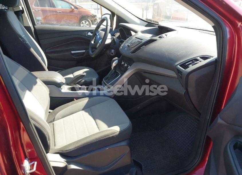 Photo 5 of 2014 Ford Escape SE (VIN 1FMCU9GX8EUB68621)