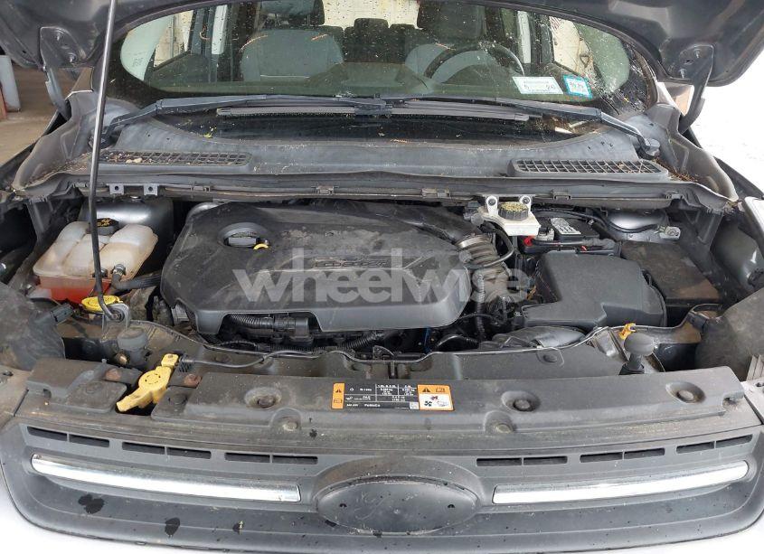 Photo 10 of 2014 Ford Escape SE (VIN 1FMCU9GX8EUD21613)