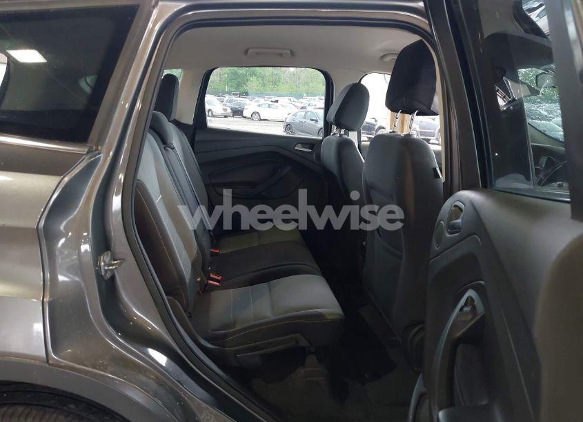 Photo 8 of 2014 Ford Escape SE (VIN 1FMCU9GX8EUD21613)