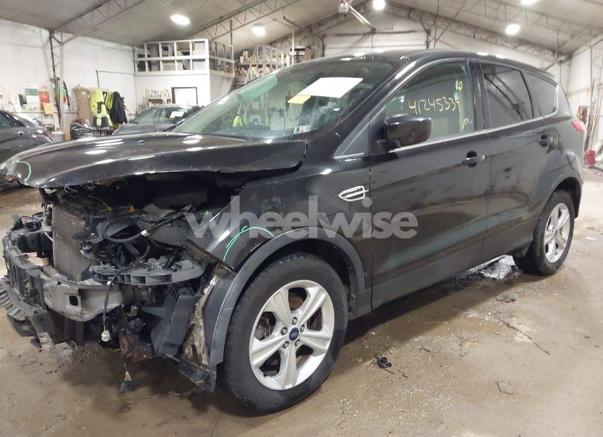 Photo 2 of 2014 Ford Escape SE (VIN 1FMCU9GX8EUD52540)