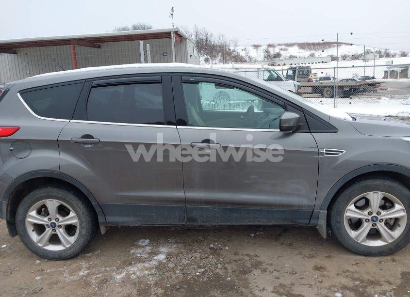 Photo 13 of 2014 Ford Escape SE (VIN 1FMCU9GX8EUD93038)