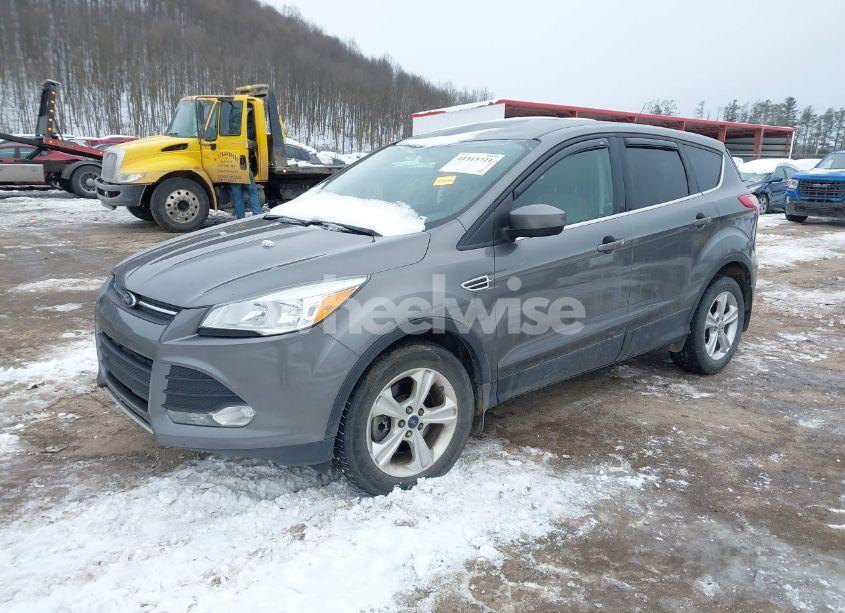 Photo 2 of 2014 Ford Escape SE (VIN 1FMCU9GX8EUD93038)