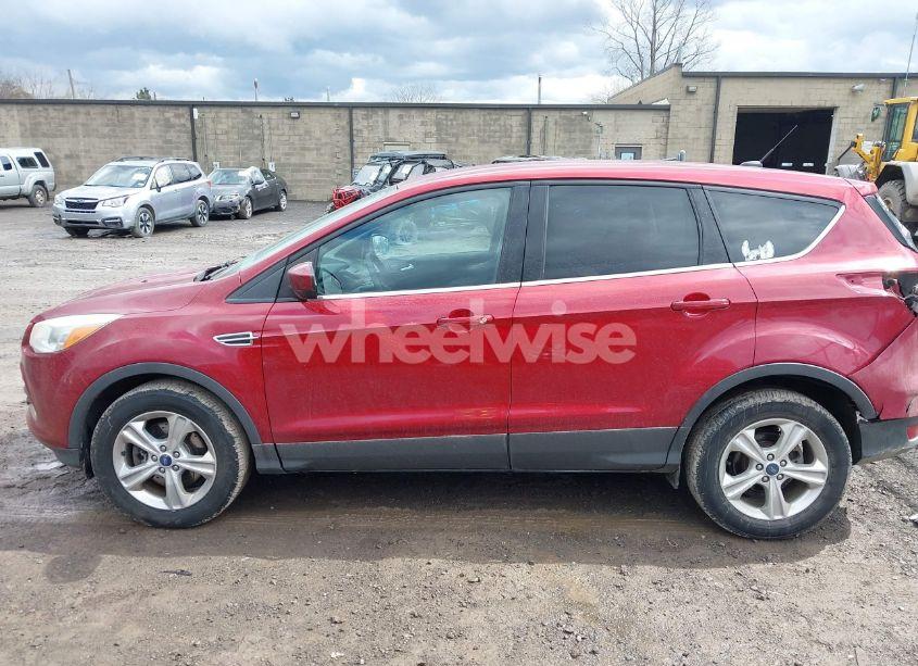 Photo 15 of 2014 Ford Escape SE (VIN 1FMCU9GX8EUE19282)