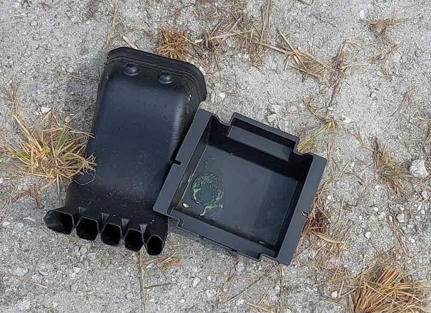 Photo 12 of 2015 Ford Escape SE (VIN 1FMCU9GX8FUA98460)