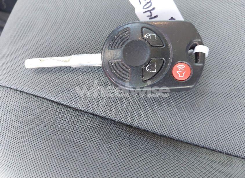 Photo 11 of 2015 Ford Escape SE (VIN 1FMCU9GX8FUB23342)