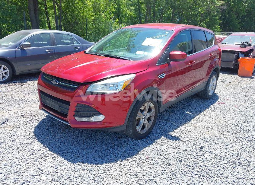 Photo 2 of 2015 Ford Escape SE (VIN 1FMCU9GX8FUB23342)