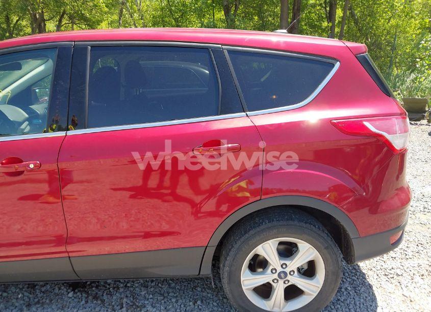 Photo 6 of 2015 Ford Escape SE (VIN 1FMCU9GX8FUB23342)