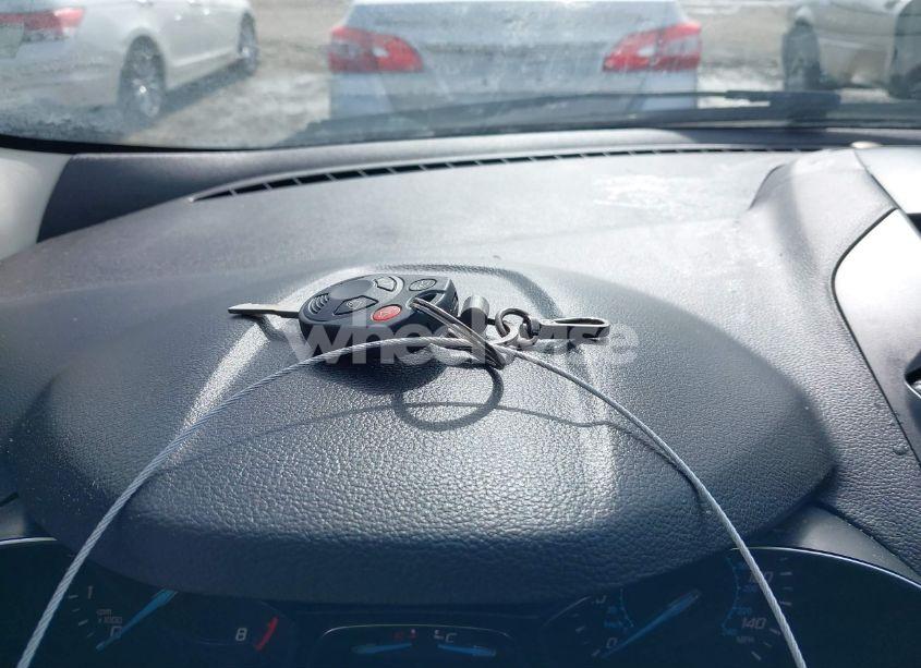 Photo 11 of 2015 Ford Escape SE (VIN 1FMCU9GX8FUB65137)