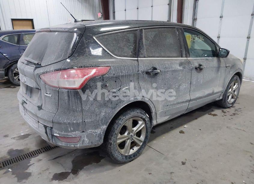 Photo 4 of 2015 Ford Escape SE (VIN 1FMCU9GX8FUC31153)