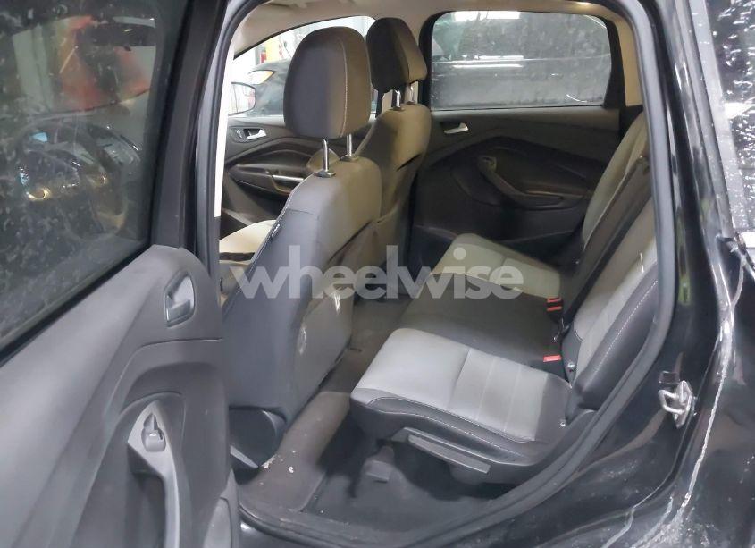 Photo 8 of 2015 Ford Escape SE (VIN 1FMCU9GX8FUC31153)