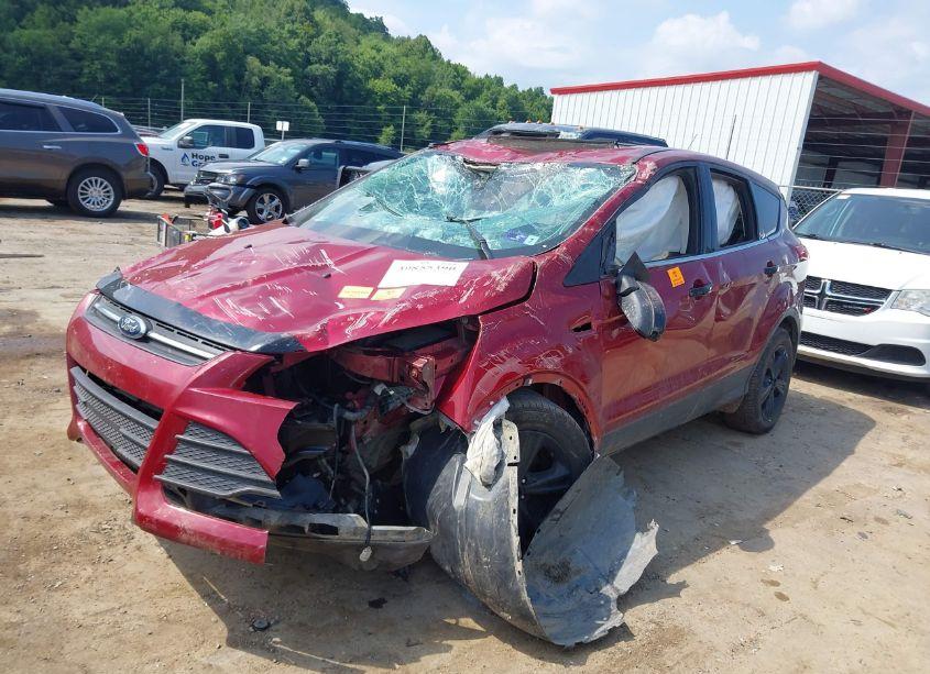 Photo 2 of 2016 Ford Escape SE (VIN 1FMCU9GX8GUA01274)