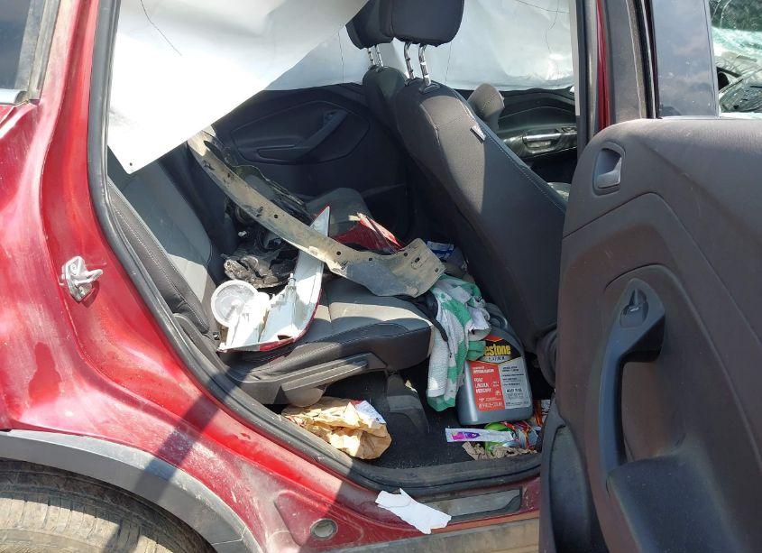 Photo 8 of 2016 Ford Escape SE (VIN 1FMCU9GX8GUA01274)