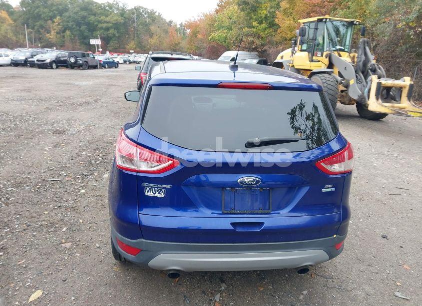 Photo 16 of 2016 Ford Escape SE (VIN 1FMCU9GX8GUA57487)