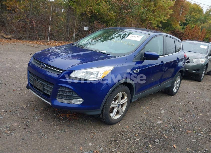 Photo 2 of 2016 Ford Escape SE (VIN 1FMCU9GX8GUA57487)