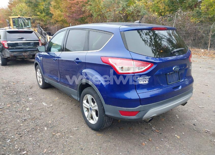 Photo 3 of 2016 Ford Escape SE (VIN 1FMCU9GX8GUA57487)