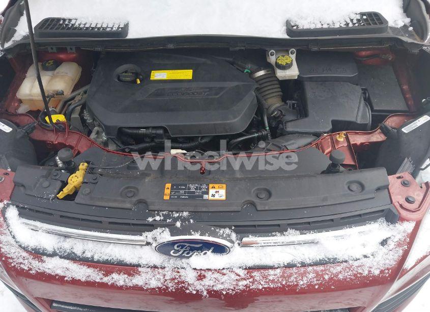 Photo 10 of 2016 Ford Escape SE (VIN 1FMCU9GX8GUA80137)