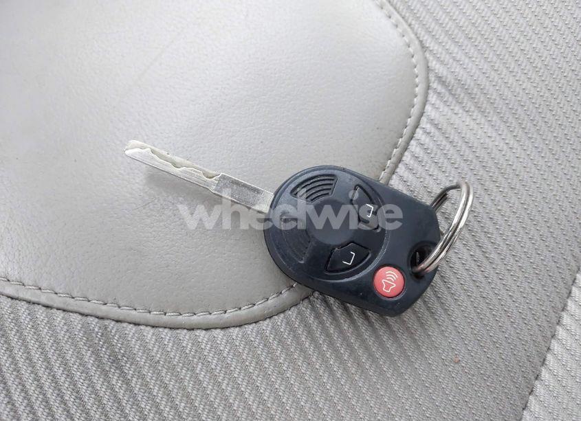 Photo 11 of 2016 Ford Escape SE (VIN 1FMCU9GX8GUA92661)