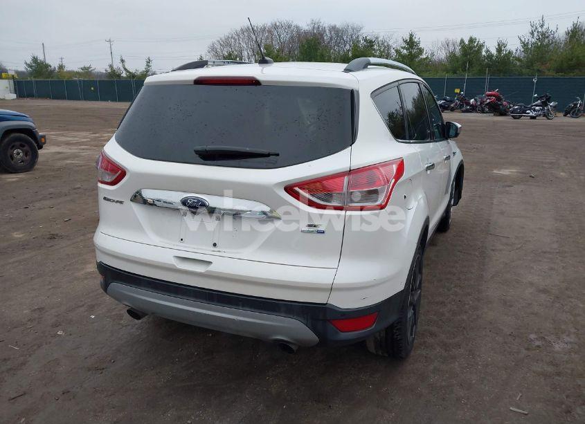 Photo 4 of 2016 Ford Escape SE (VIN 1FMCU9GX8GUA92661)
