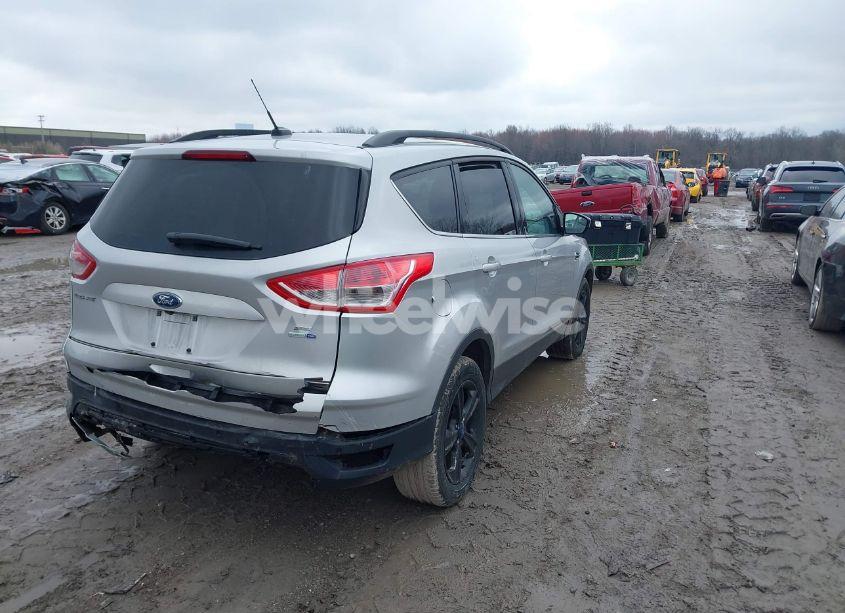 Photo 4 of 2016 Ford Escape SE (VIN 1FMCU9GX8GUB33192)
