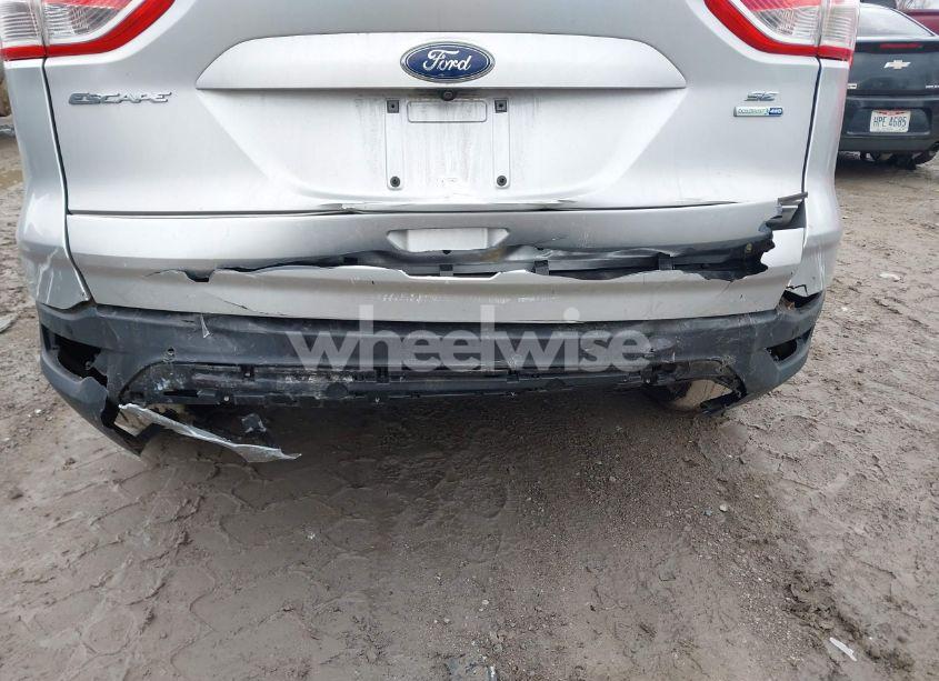 Photo 6 of 2016 Ford Escape SE (VIN 1FMCU9GX8GUB33192)