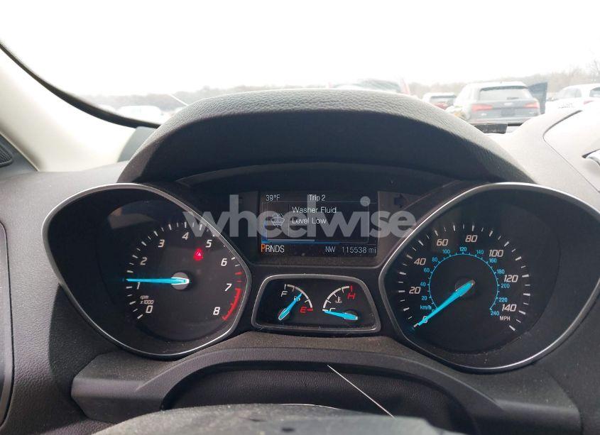 Photo 7 of 2016 Ford Escape SE (VIN 1FMCU9GX8GUB33192)