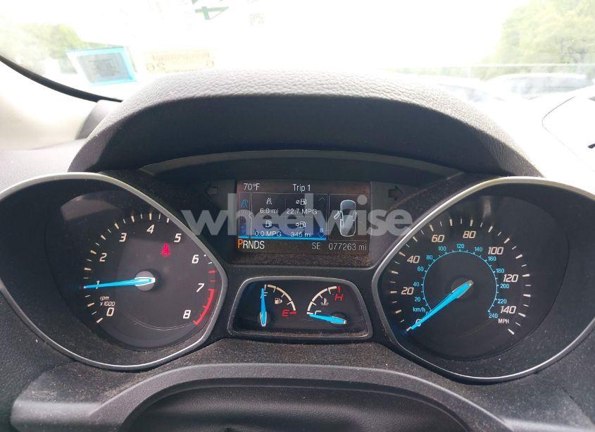 Photo 7 of 2016 Ford Escape SE (VIN 1FMCU9GX8GUB42300)