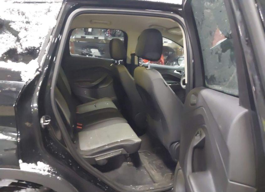 Photo 8 of 2016 Ford Escape SE (VIN 1FMCU9GX8GUB54673)