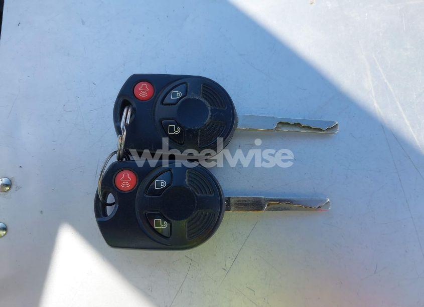 Photo 11 of 2016 Ford Escape SE (VIN 1FMCU9GX8GUB61980)