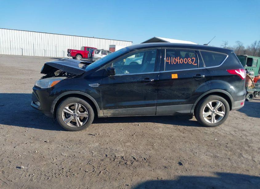 Photo 14 of 2016 Ford Escape SE (VIN 1FMCU9GX8GUC52098)