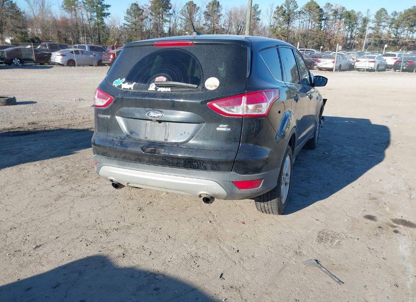 Photo 4 of 2016 Ford Escape SE (VIN 1FMCU9GX8GUC52098)