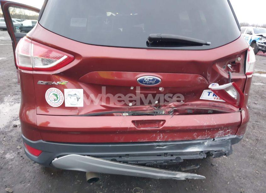 Photo 6 of 2016 Ford Escape SE (VIN 1FMCU9GX8GUC89331)
