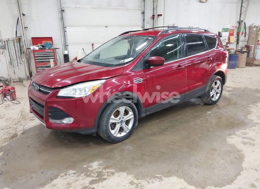 Photo 2 of 2013 Ford Escape SE (VIN 1FMCU9GX9DUA31041)