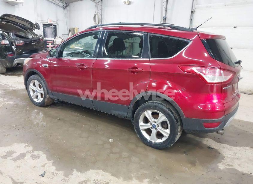 Photo 3 of 2013 Ford Escape SE (VIN 1FMCU9GX9DUA31041)