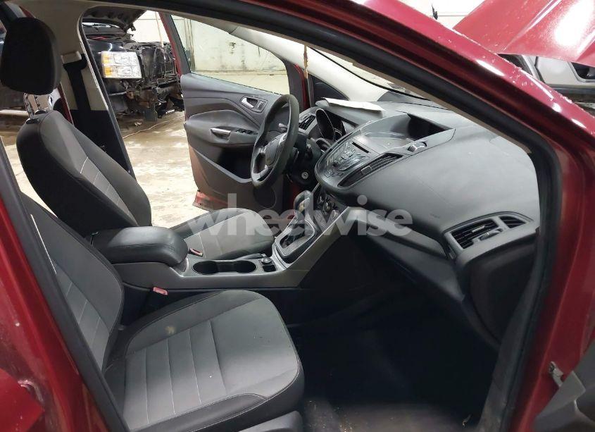 Photo 5 of 2013 Ford Escape SE (VIN 1FMCU9GX9DUA31041)