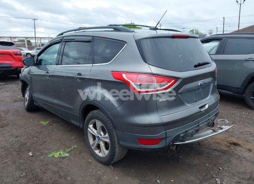 Photo 3 of 2013 Ford Escape SE (VIN 1FMCU9GX9DUA57901)