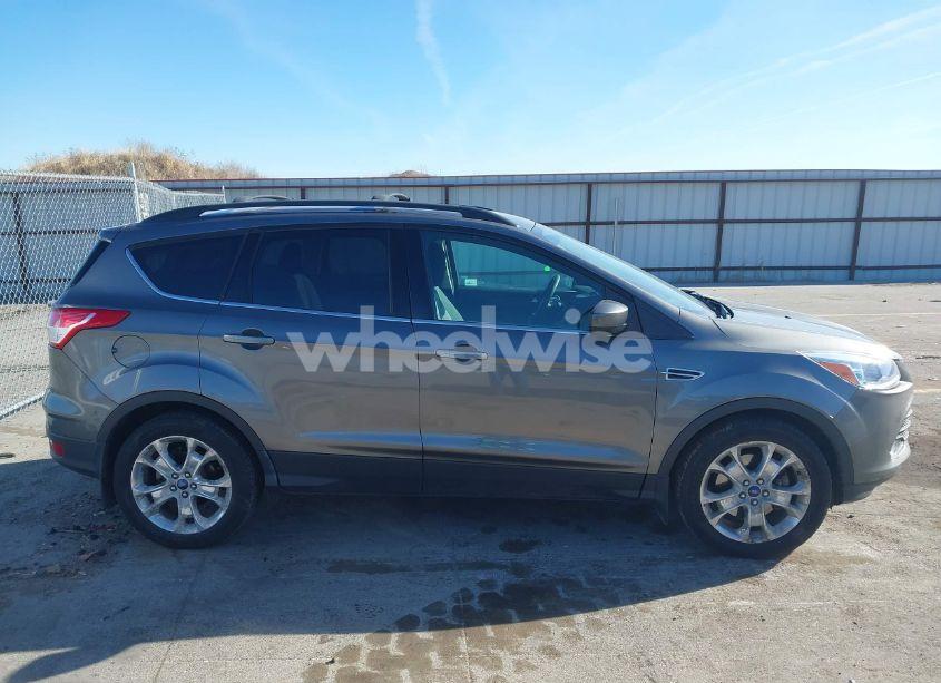 Photo 13 of 2013 Ford Escape SE (VIN 1FMCU9GX9DUB63989)
