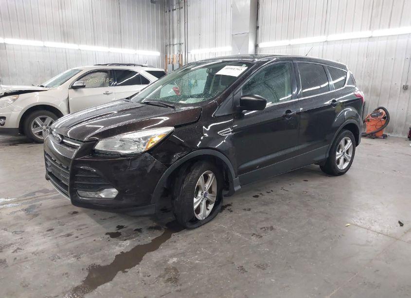 Photo 2 of 2013 Ford Escape SE (VIN 1FMCU9GX9DUB64169)