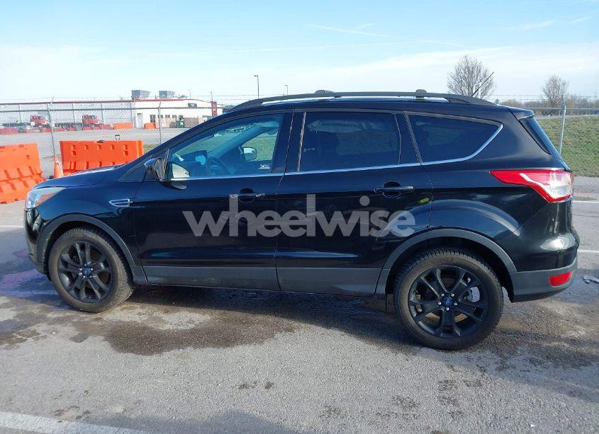 Photo 14 of 2013 Ford Escape SE (VIN 1FMCU9GX9DUB92246)