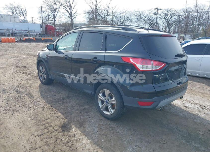 Photo 3 of 2013 Ford Escape SE (VIN 1FMCU9GX9DUD04642)