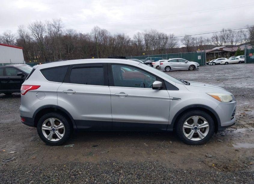 Photo 13 of 2014 Ford Escape SE (VIN 1FMCU9GX9EUA12152)